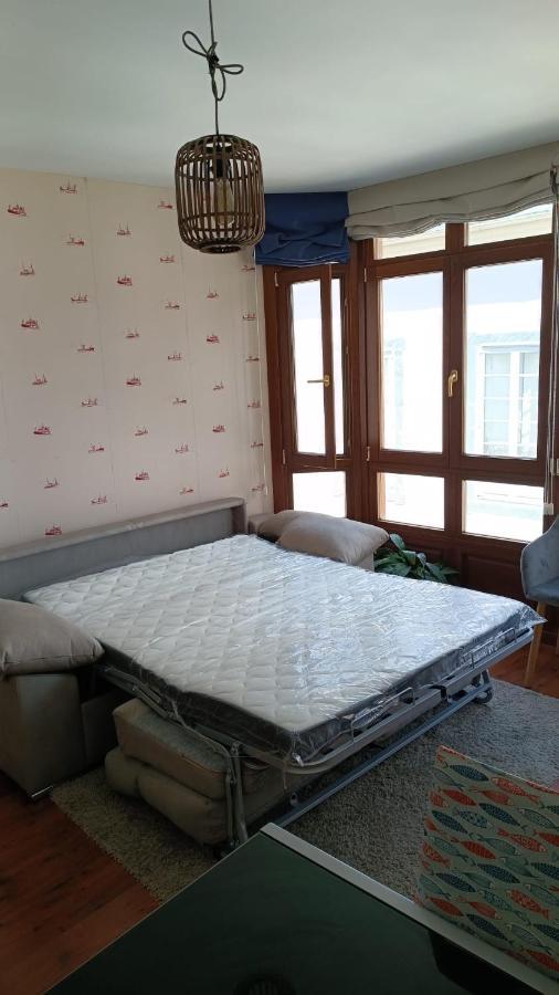 Apartamento Cine Colón 2 Ribadeo Esterno foto