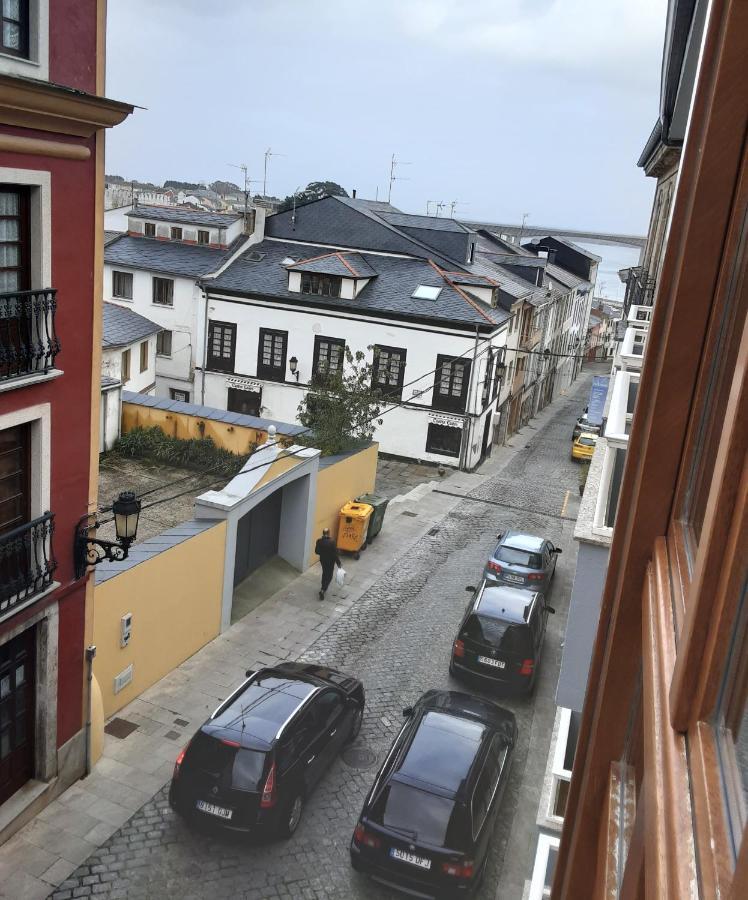 Apartamento Cine Colón 2 Ribadeo Esterno foto