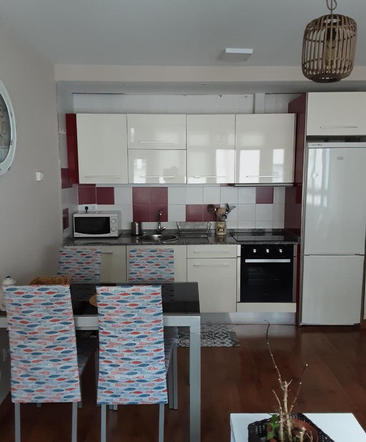 Apartamento Cine Colón 2 Ribadeo Esterno foto